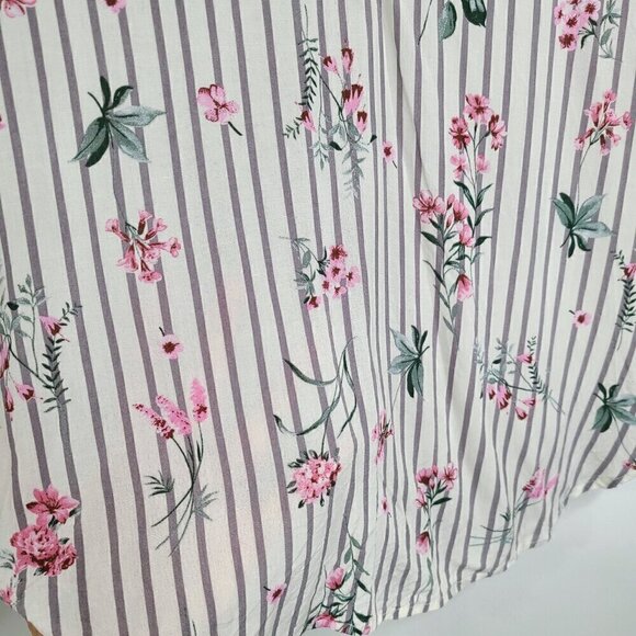 Pleione White Gray Pink Floral Long Sleeve Slinky Button Front Oversized Top - Picture 3 of 7